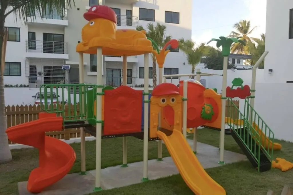 Moderno Apartamento amueblado Full 3 habitaciones, wifi, Netflix Santiago De Los Caballeros